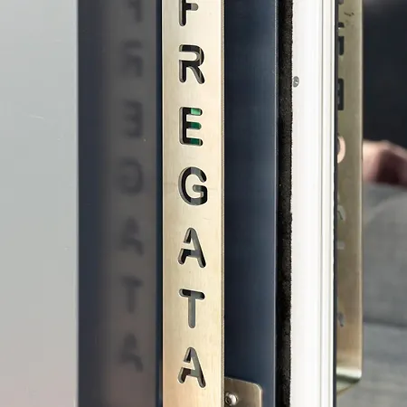 아파트 Domki Na Wodzie - Apartament Fregata - Stare Flota Possession Pl